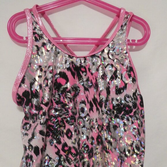 IN DANCEWEAR | size 6 XL | Girls' Pink, Silver and Black Glittery Dance Outfit - Picture 6 of 16
